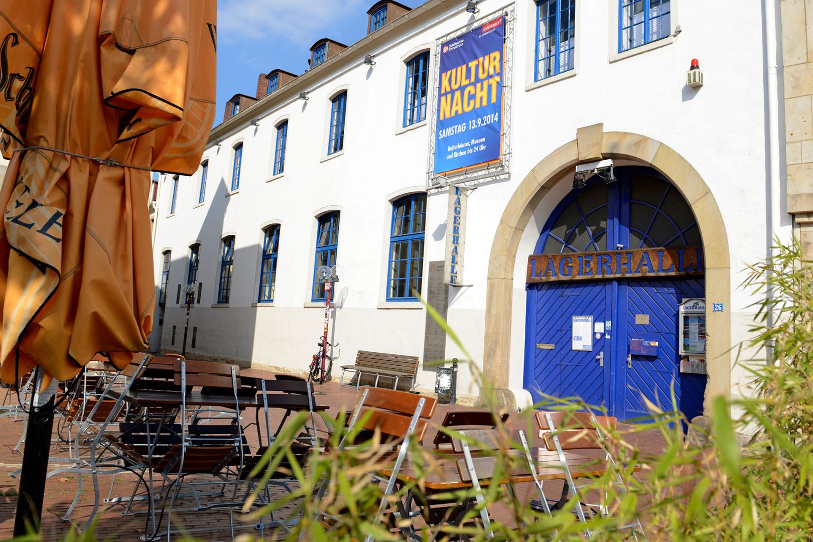 Die Lagerhalle ist geöffnet Die Lagerhalle ist geöffnet