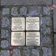 2020-11-09-StolpersteineputzenOS-025