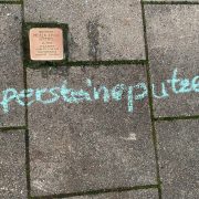 2020-11-09-StolpersteineputzenOS-034