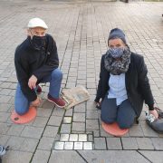 2020-11-09-StolpersteineputzenOS-09