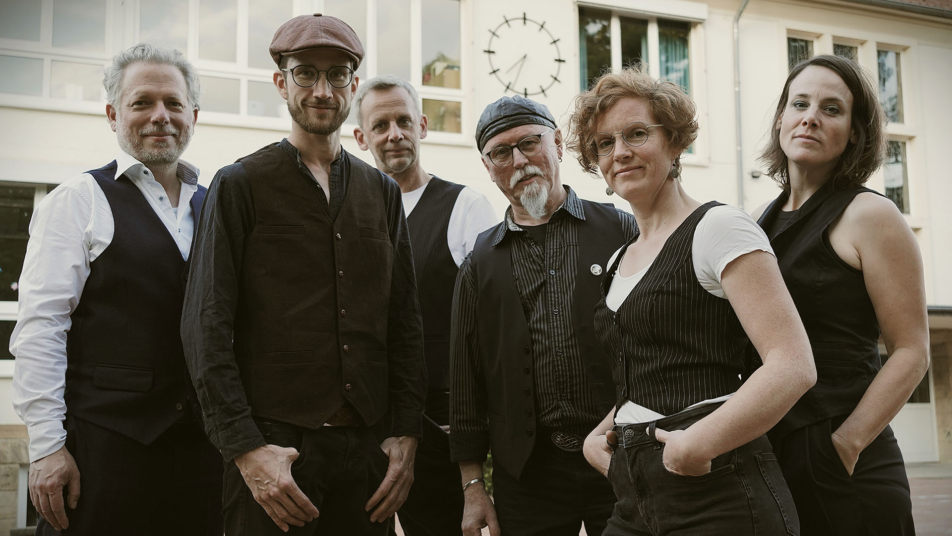 2025_12_30 Pressefoto back to school_Jane Bodega Back to school