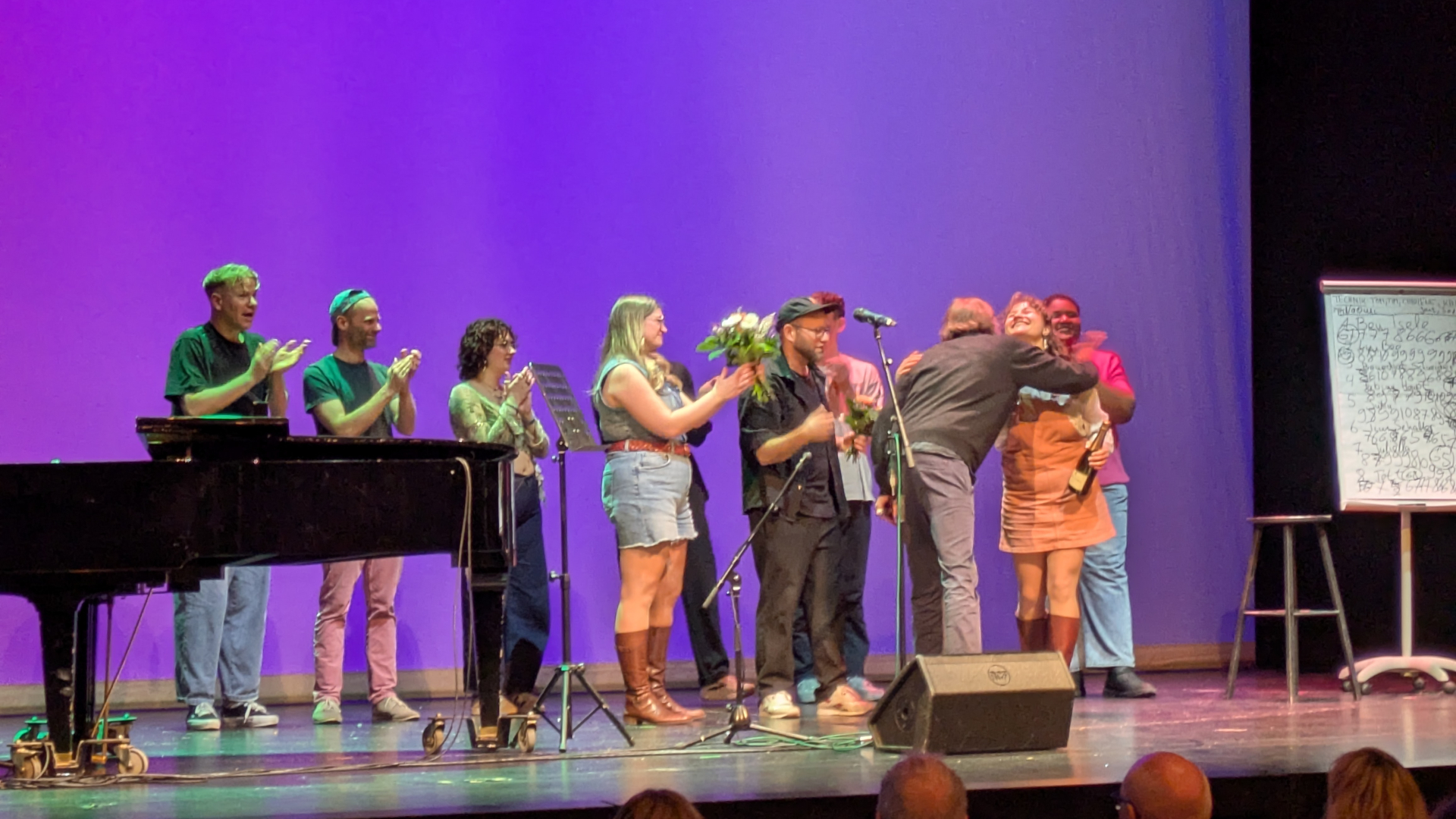 LynBee gewinnt den Singer Songwriter Slam 2026